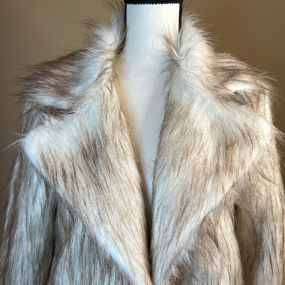 AIXIRUI Faux Fur Jacket NWOT - Picture 8 of 15